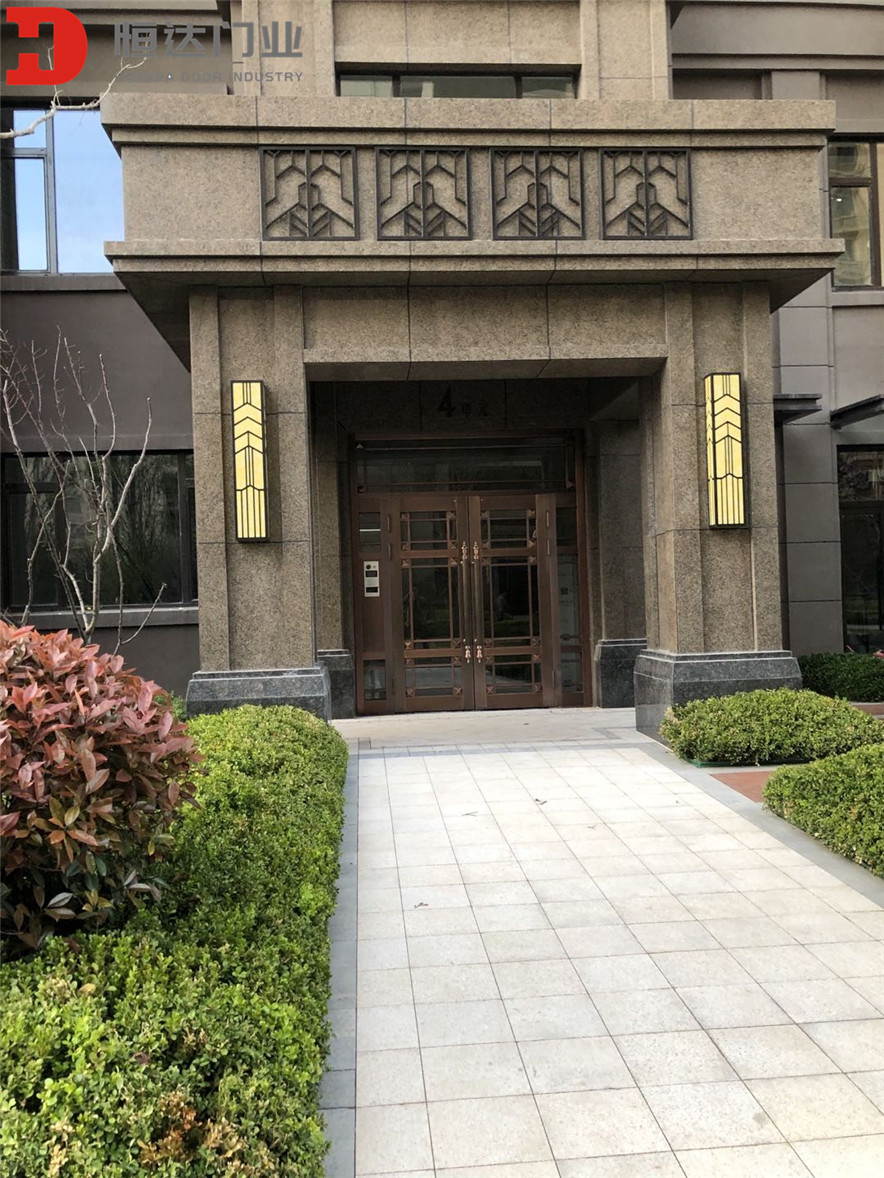 世茂集團 青島世茂云錦單元門工程